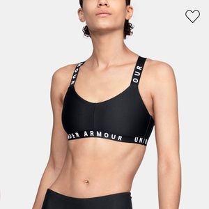 UA Wordmark Strappy Sportlette